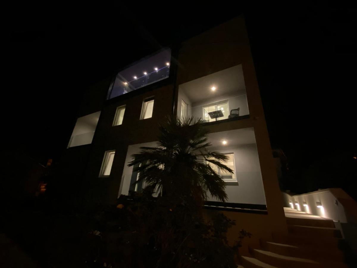 Apartments Hemetek ヴェリ・ロシニュ エクステリア 写真