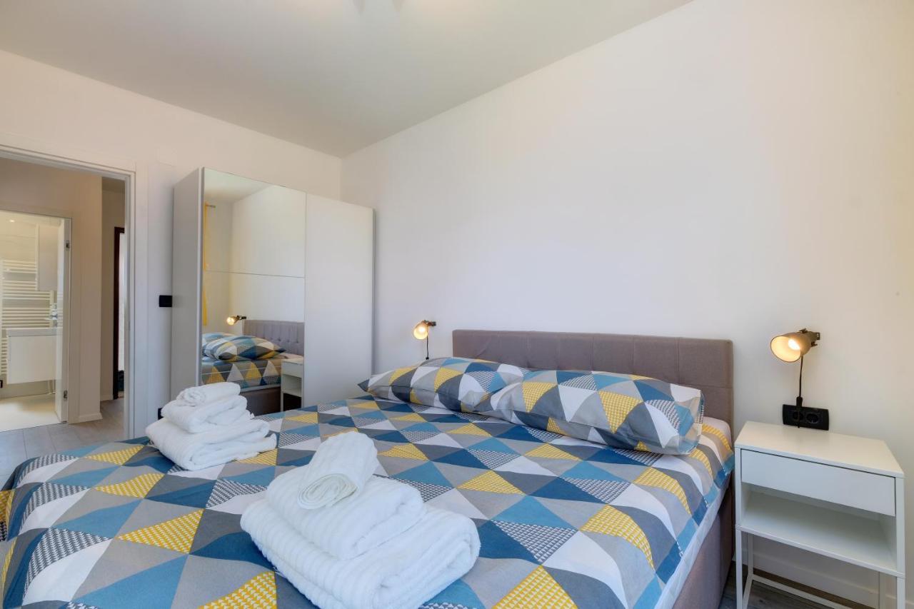 Apartments Hemetek ヴェリ・ロシニュ エクステリア 写真